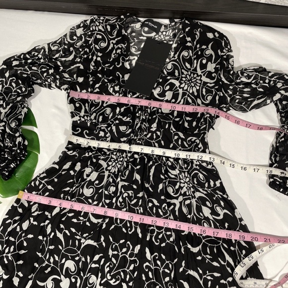 NWT The Kooples [‎ 2 (M) ] Coromandel Crinkle Textured Botanical Dress - Picture 4 of 12